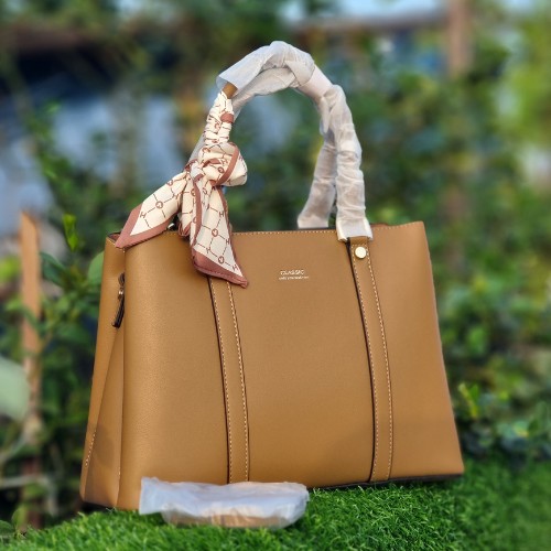 China ✨ Classic – Premium Ladies Handbag ✨ (light  brown)