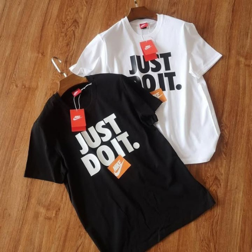 printed drop shoulder t shirt.